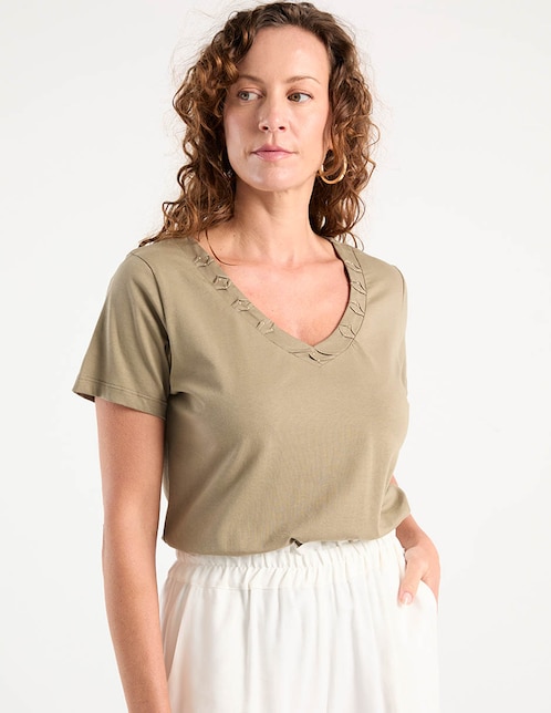 Playera manga corta cuello redondo para mujer 1