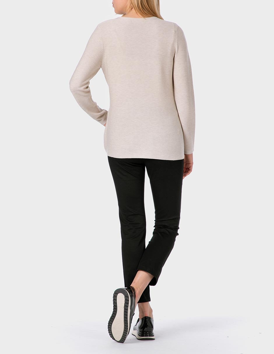 Suéter cuello redondo para mujer 4