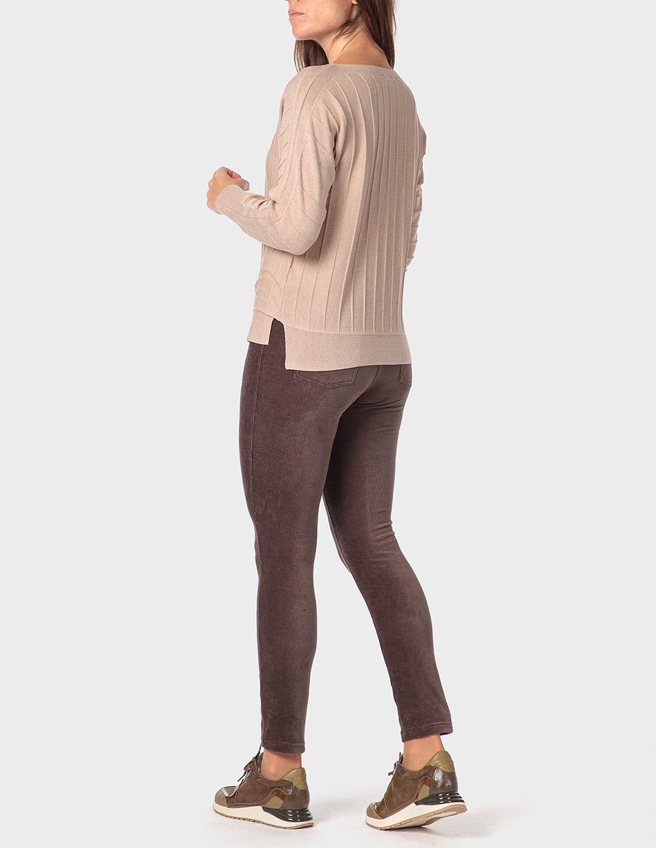 Suéter cuello redondo para mujer 4
