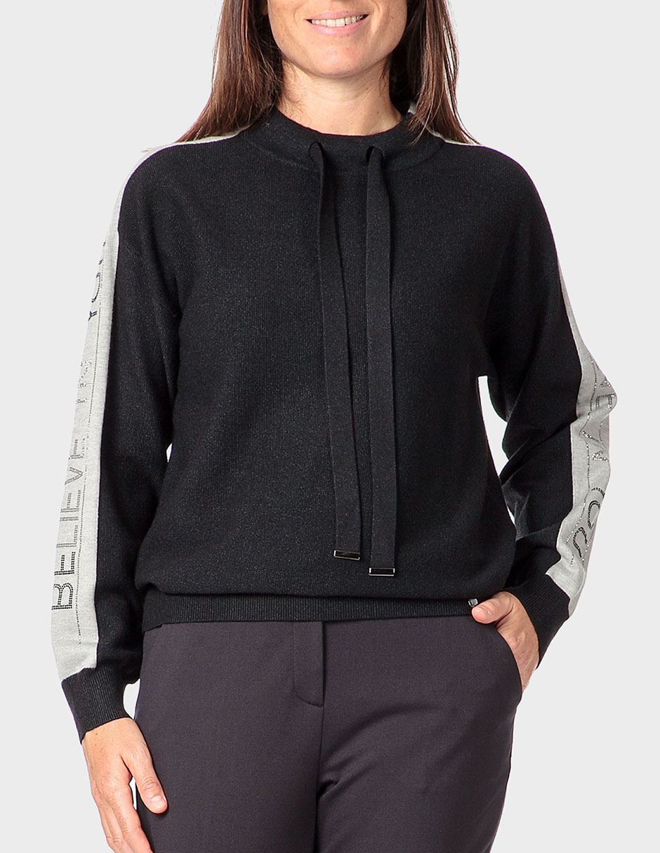 Suéter cuello con amarre para mujer Suéter cuello con amarre para mujer