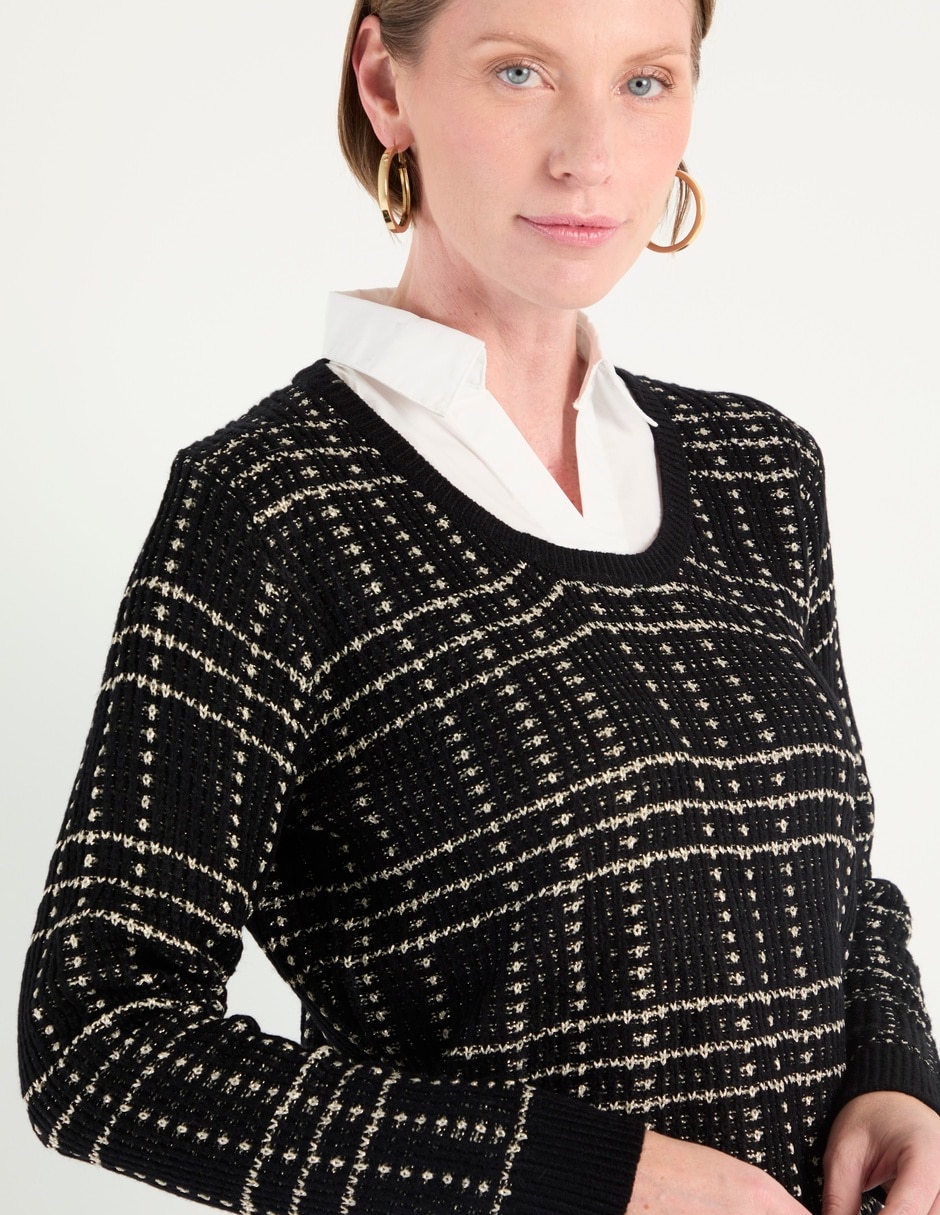 Suéter cuello redondo para mujer 4