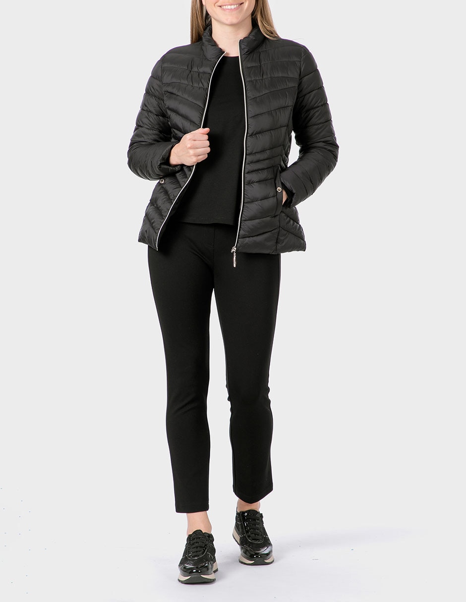 Chamarra acolchada para mujer 3