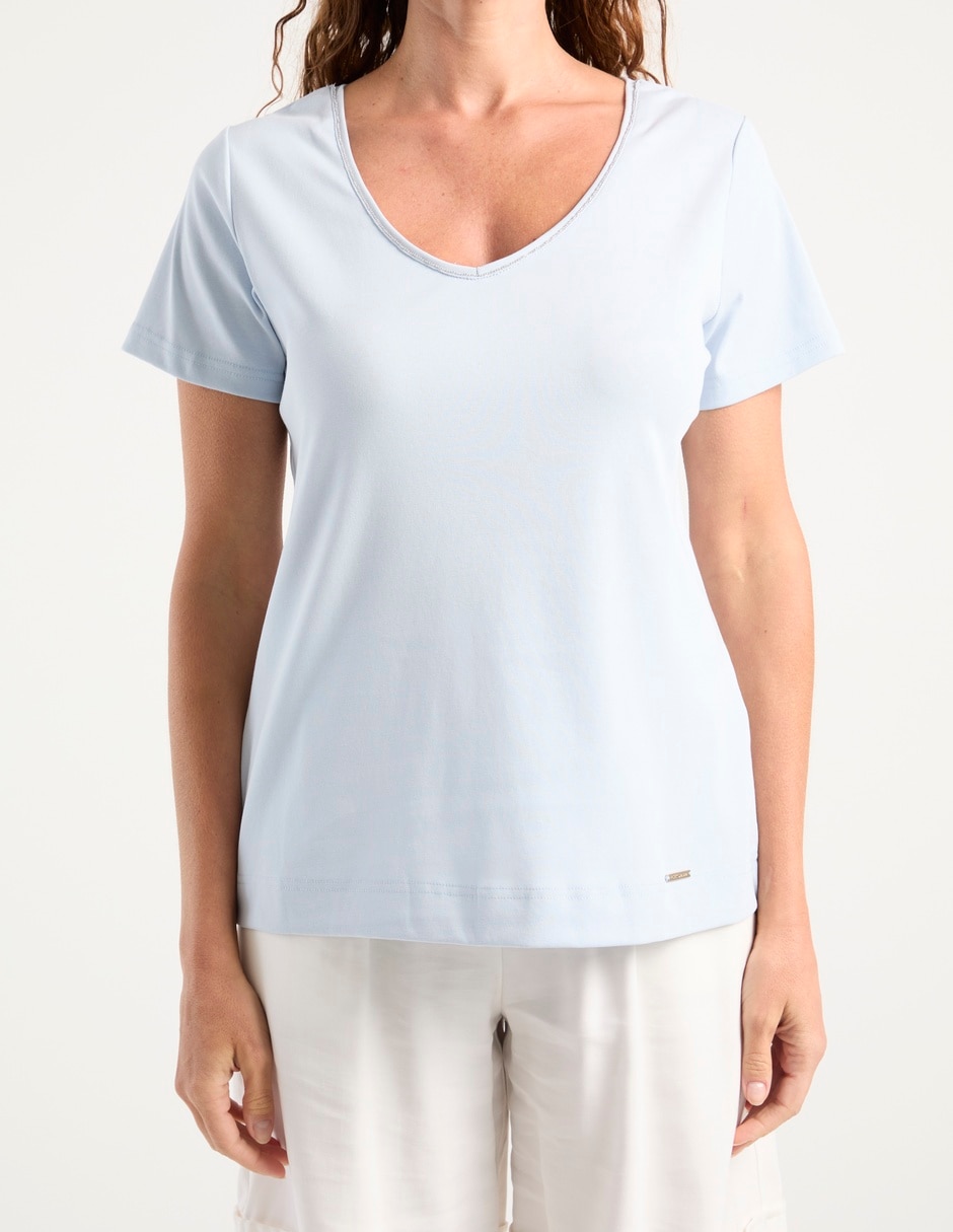 Playera manga corta cuello V para mujer 7