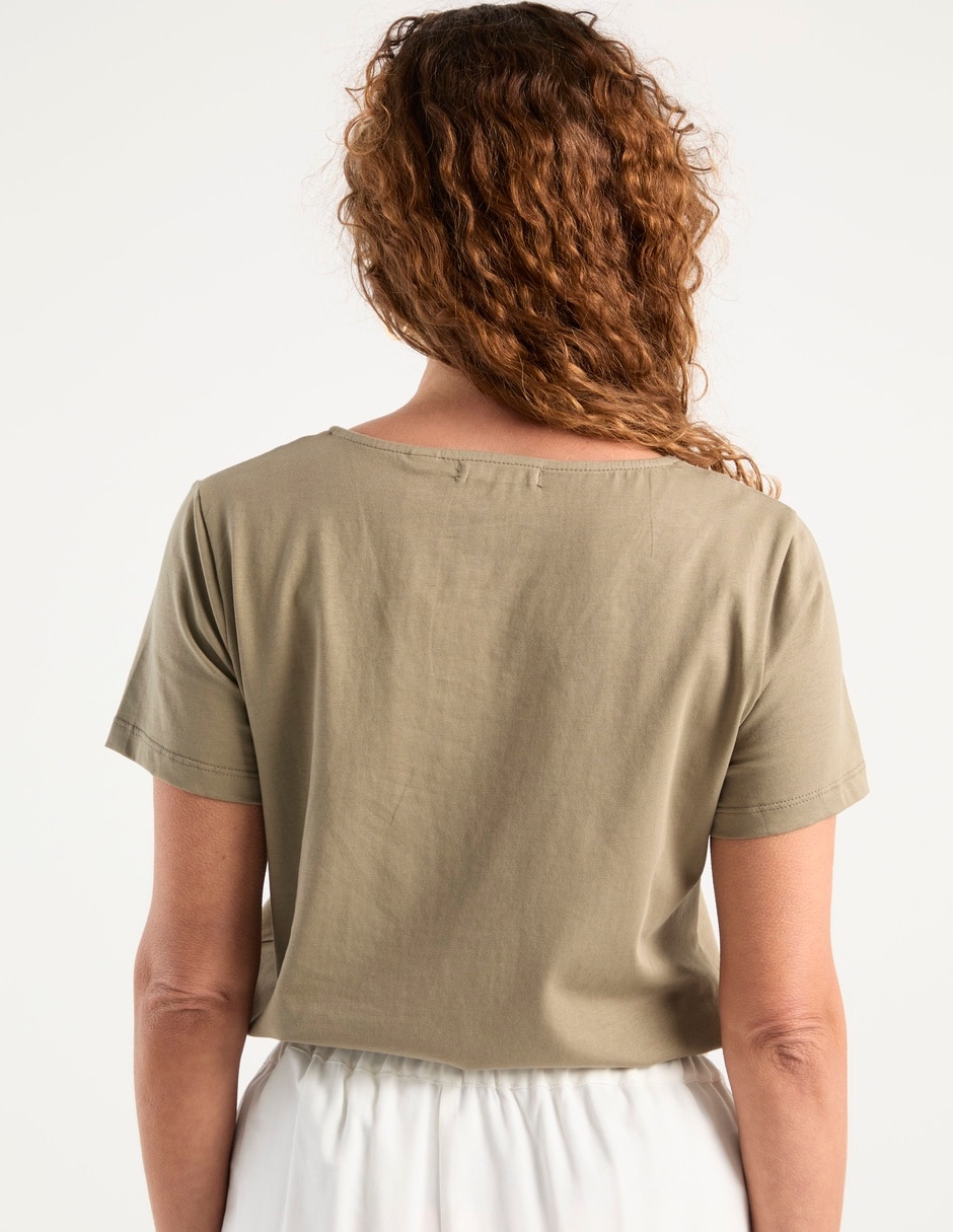 Playera manga corta cuello redondo para mujer 6