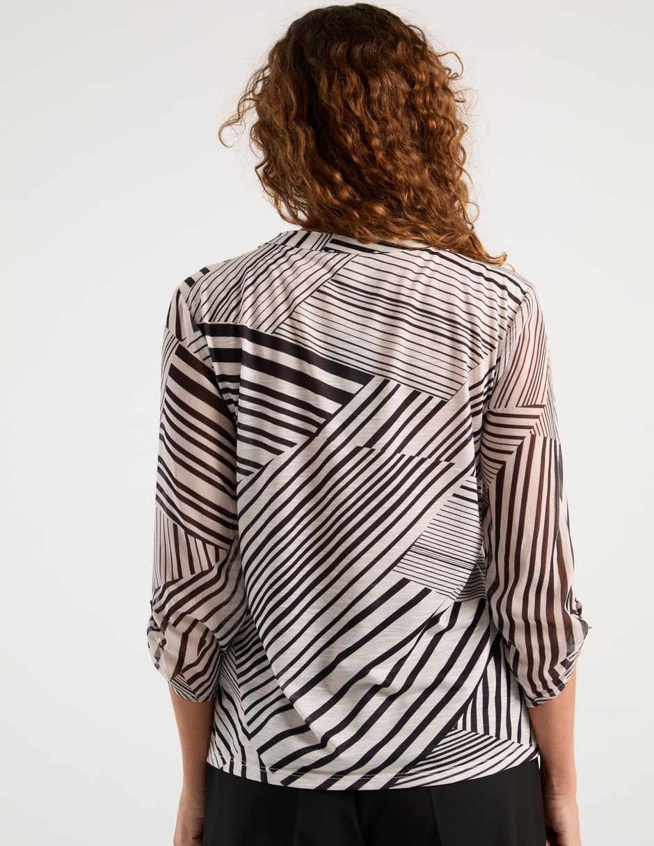 Blusa manga 3/4 cuello V para mujer 6