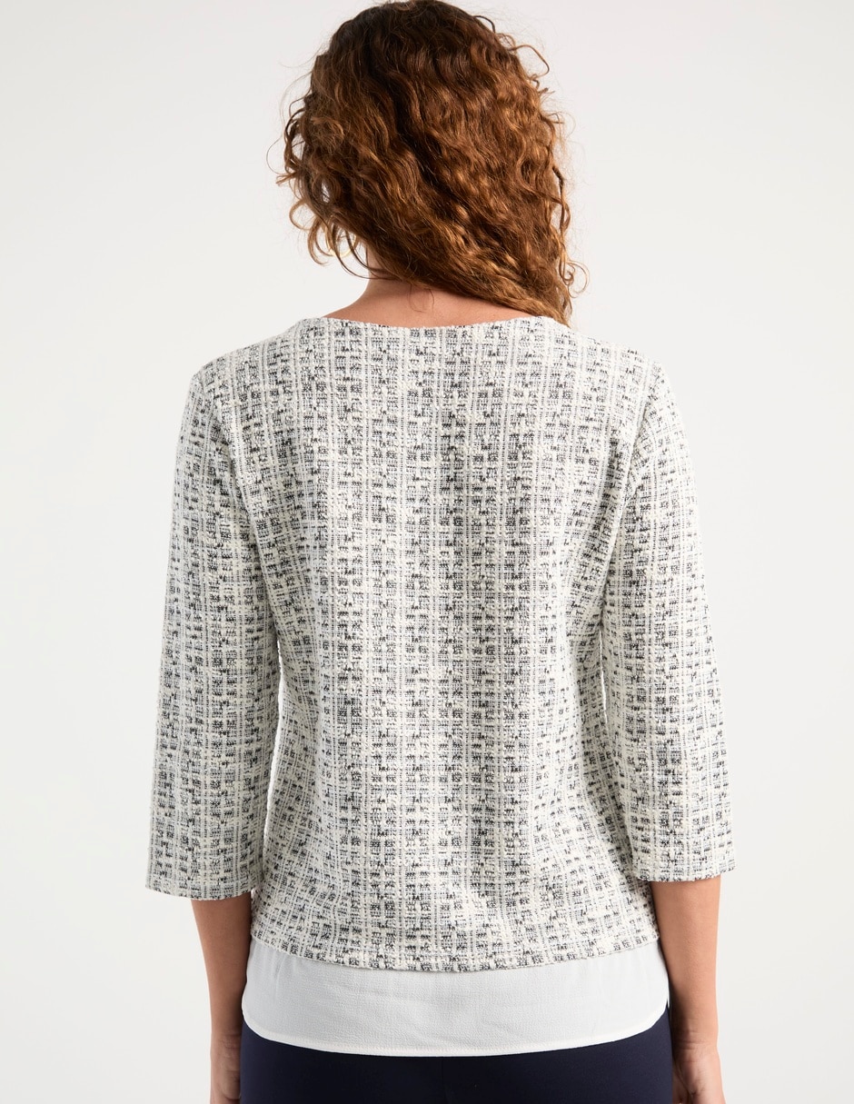 Playera manga 3/4 cuello henley para mujer 6
