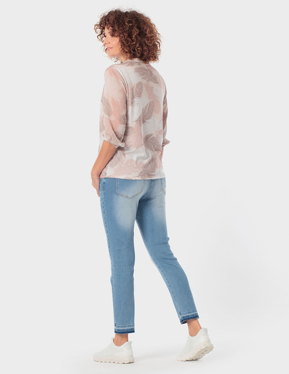 Playera manga al codo cuello V para mujer 4