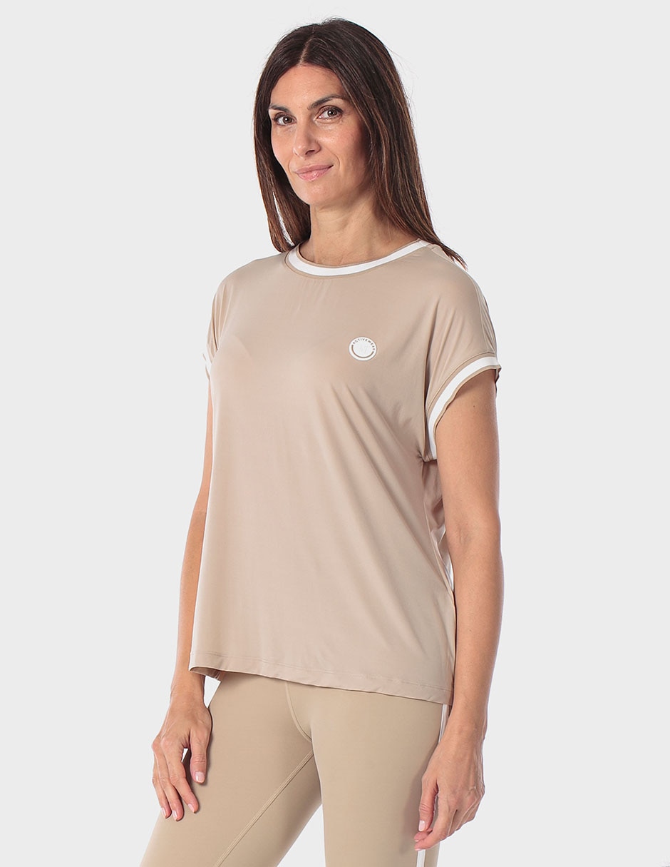 Playera manga corta cuello redondo para mujer