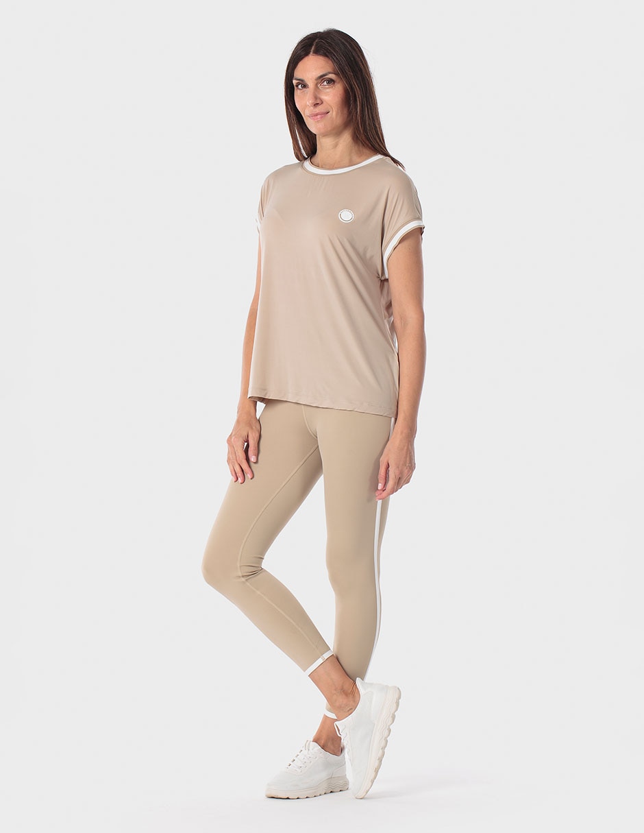 Playera manga corta cuello redondo para mujer 3