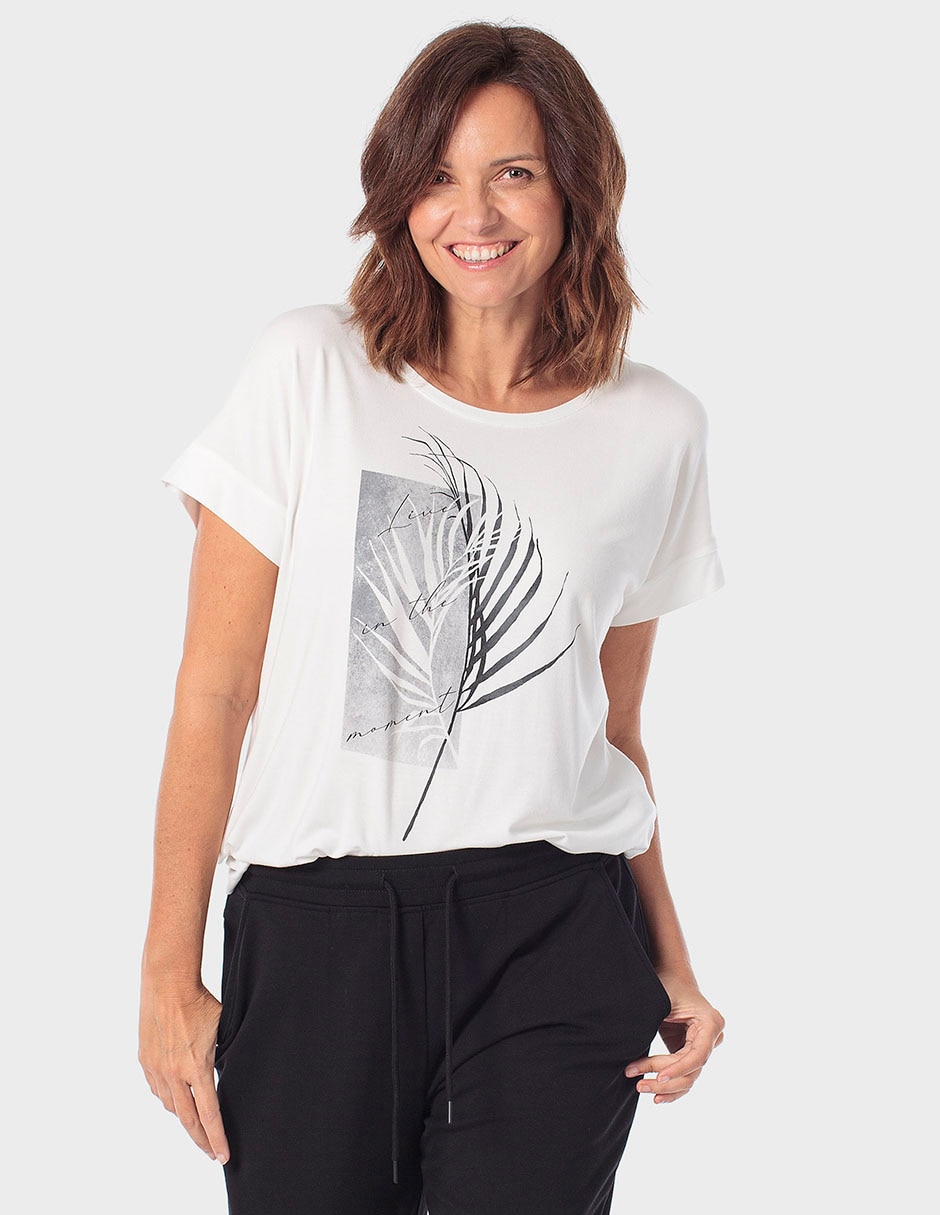 Playera manga corta cuello redondo para mujer